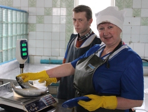 Пакупнікі ацанілі саленую рыбу мясцовай вытворчасці