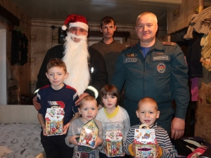 Спасатели Сенненщины присоединились к благотворительной акции «Наши дети»