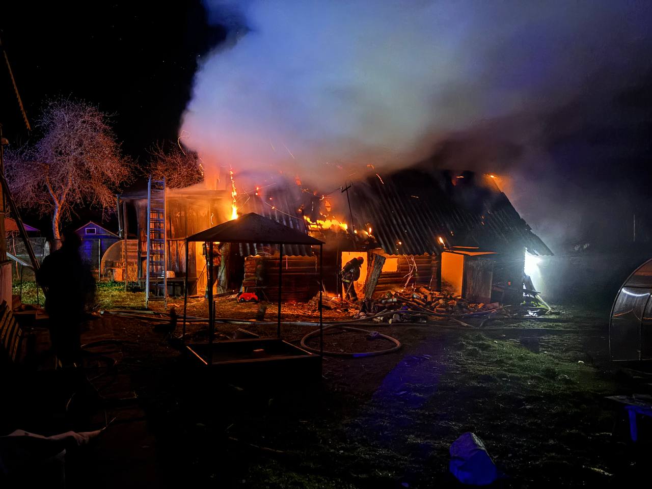 В Сенно горела баня