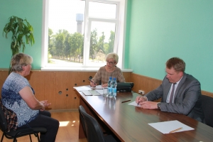 <p>На Сенненщине с рабочим визитом побывала член Совета Республики Национального собрания Республики Беларусь седьмого созыва, депутат Витебского областного Совета депутатов двадцать восьмого созыва по Сенненскому избирательному округу Ирина Левкович
 </p