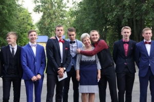 Сем навучэнцаў Сянно і раёна скончылі школу з медалямі
<br />