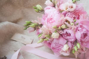 С Днем матери!