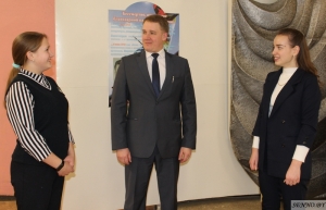 <p>Председатель Сенненского райисполкома
встретился с педагогами и учащимися Мошканской школы
</p>