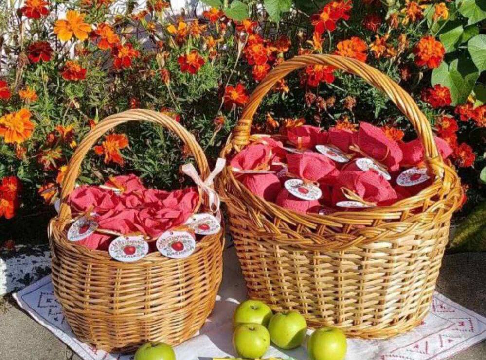 Подари тепло объятий!