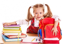 Ежегодно в преддверии нового учебного года многодетным семьям предоставляется единовременная материальная помощь