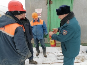 <p>Под постоянным контролем</p>