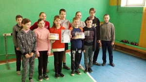 <p>Міліцыянер з Багушэўска вучыць падлеткаў кікбоксінгу і асновам крымінальнага права</p>