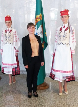 Нам жить в этой красивой и миролюбивой стране