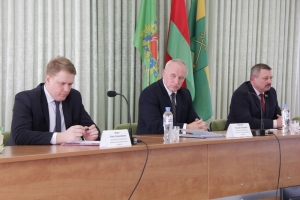 <p>Председателем
Сенненского райисполкома назначен Игорь Мороз</p>