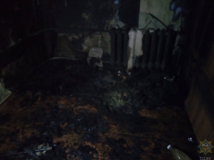 <p>Курение в постели – основная причина гибели людей на пожаре</p>